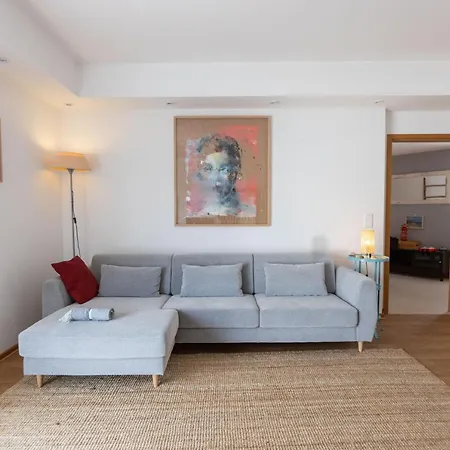 Spacious Flat In Costa Caparica By Soulplaces Апартаменты